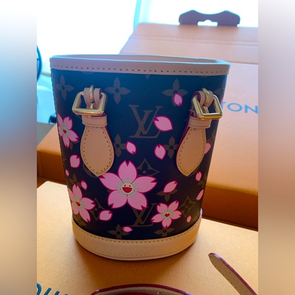 ***SOLD***Louis Vuitton x Murakami Cherry Blossom Nano Bucket Bag- NIB - Picture 3 of 9